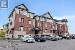 7 - 135 BLUESTONE PRIVATE Ottawa, ON K4A 0X7