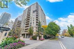 301 - 260 DORIS AVENUE Toronto, ON M2N 6X9