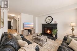 32 CHEVIOT CRESCENT  Brampton, ON L6Z 4H2