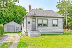489 DEAN AVENUE Oshawa, ON L1H 3E6