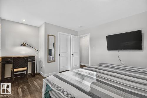 7404 92 Av Nw, Edmonton, AB 