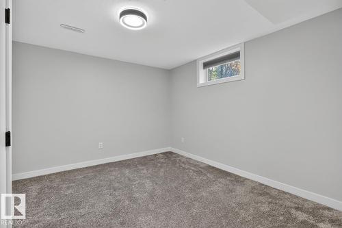 7404 92 Av Nw, Edmonton, AB 