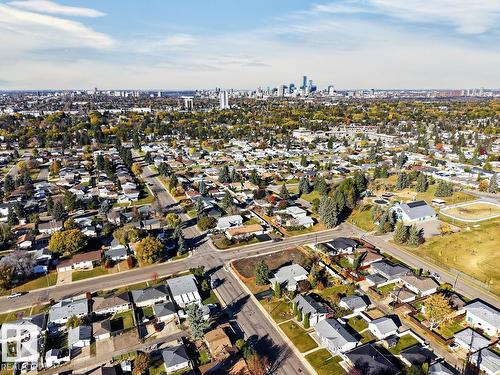 7404 92 Av Nw, Edmonton, AB 