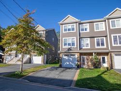 29 Eastview Drive  Armdale, NS B3P 1E6
