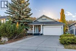 70 Riverview Circle  Cochrane, AB T4C 1K3