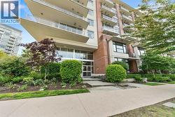 512 298 E 11TH AVENUE  Vancouver, BC V5T 0A2