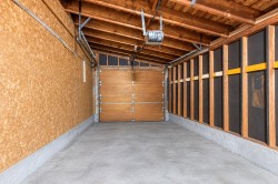 Garage - 