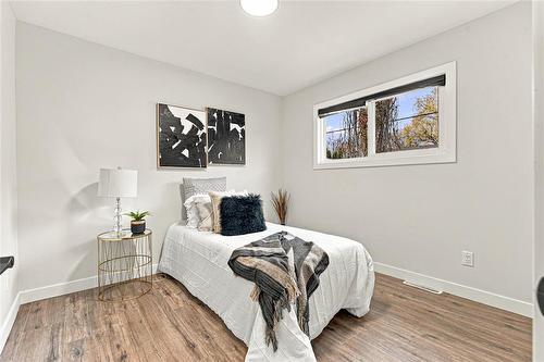 423 Beaverbrook Street, Winnipeg, MB 