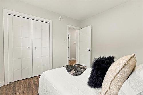 423 Beaverbrook Street, Winnipeg, MB 