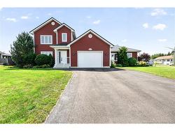102 Fortune  Dieppe, NB E1A 8T7