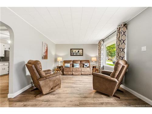 22 Bailey Ave, Fredericton, NB 