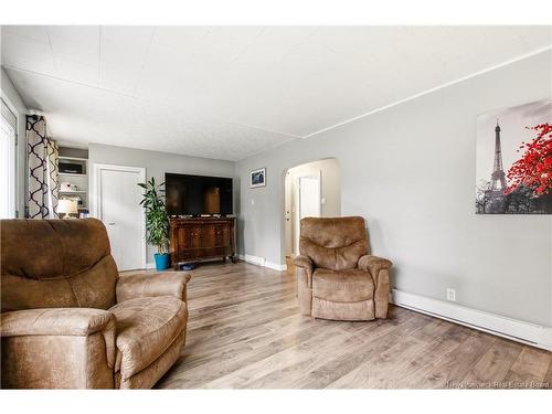 22 Bailey Ave, Fredericton, NB 