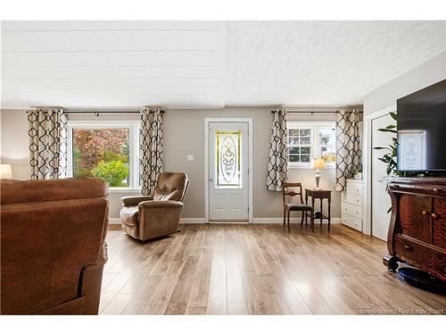 22 Bailey Ave, Fredericton, NB 
