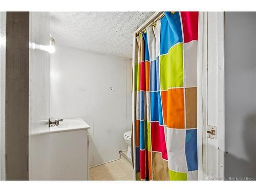 22 Bailey Ave, Fredericton, NB 