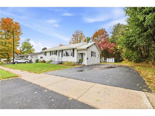 22 Bailey Ave, Fredericton, NB 