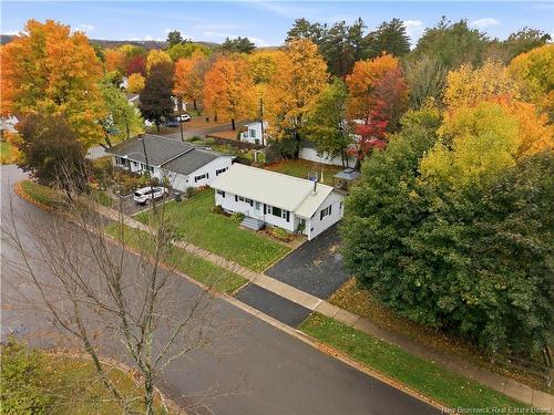 22 Bailey Ave, Fredericton, NB 