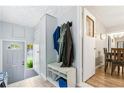 22 Bailey Ave, Fredericton, NB 