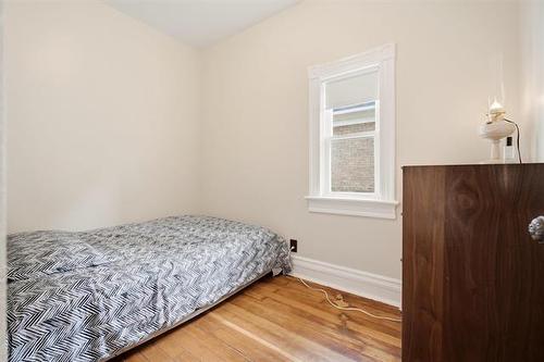 153 Burrows Ave, Winnipeg, MB 