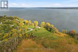 40 WALLBRIDGE CIRCLE  Prince Edward County (Ameliasburg Ward), ON K8N 4Z7