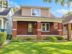 1508 Gladstone AVENUE  Windsor, ON N8X 2R1