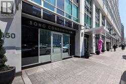 M04 - 350 WELLINGTON STREET W Toronto, ON M5V 3W9