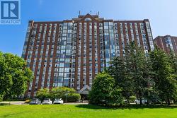 706 - 2759 CAROUSEL CRESCENT  Ottawa, ON K1T 2N5
