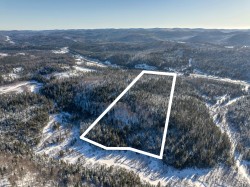Route 117  Ivry-Sur-Le-Lac, QC J8C 2Z8