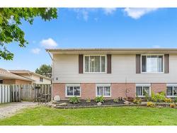 8 TIMOTHY Crescent  Chatham, ON N7L 4Z1