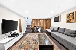 Family Room - 
