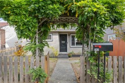 243 Princess St Nanaimo, BC V9R 4M8