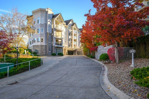 106-3220 Centennial Drive  Vernon, BC V1T 2T7