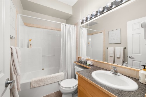311-300 Stemwinder Drive, Kimberley, BC 