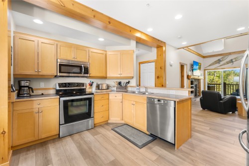 311-300 Stemwinder Drive, Kimberley, BC 