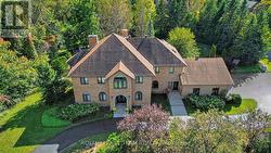 30 SPRING CRESS DRIVE  Ottawa, ON K2R 1A1