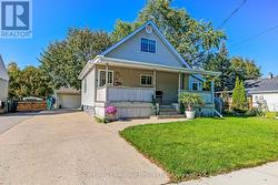 36 ALEXANDER DRIVE Brantford, ON N3T 5C5