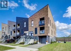 680 BENNINGER Drive  Kitchener, ON N2E 0J4
