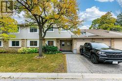 75 - 6797 FORMENTERA AVENUE  Mississauga, ON L5N 2L6
