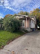 1796 ATTAWANDARON ROAD  London North (North F), ON N6G 3N1