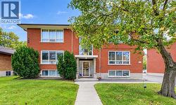 105 DIXON Street  Kitchener, ON N2G 3E8