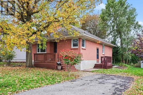 856 Iroquois Road, Ottawa, ON 