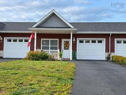 8 Covington Place  Bible Hill, NS B2N 0J8