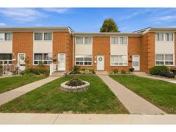 12-301 EDGEWOOD Street  Sarnia, ON N7S 4X7