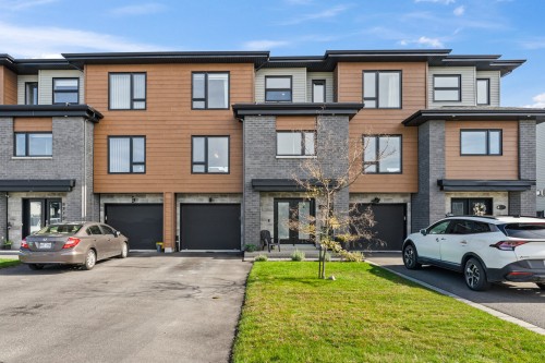 8765 Rue M.-J.-Drapeau  Mirabel, QC J7N 0T8