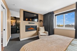 Master Bedroom - 