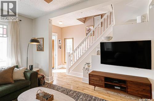 408 25Th Street W, Saskatoon, SK 