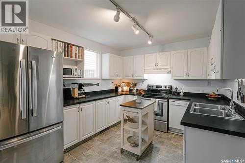 408 25Th Street W, Saskatoon, SK 