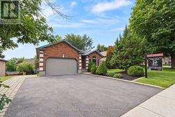 26 MCLACHLAN PLACE Guelph, ON N1H 8K4