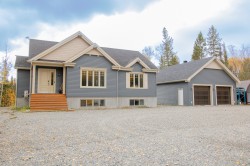 7 Rue du Domaine  Rivière-Héva, QC J0Y 2H0