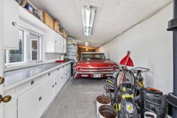 Garage - 