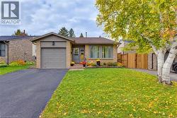 102 TOYNBEE Crescent  Kitchener, ON N2N 1R9
